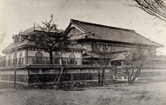 栄町の商業会議所所屋