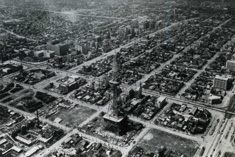 完成間際のテレビ塔（写真提供：名古屋テレビ塔株式会社）