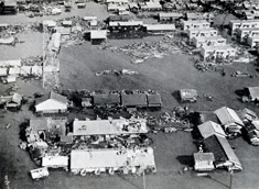 水浸しとなった名古屋市南区六条町付近の様子